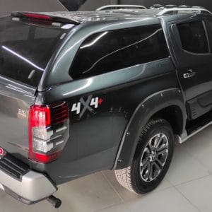 Mitsubishi L200 Camlı Kabin