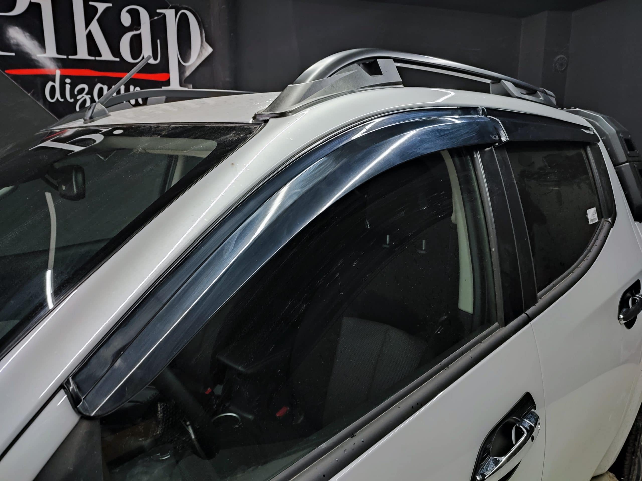 Isuzu D-Max İnce Siyah Portbagaj Isuzu D-Max İnce Siyah Portbagaj - Görsel 2
