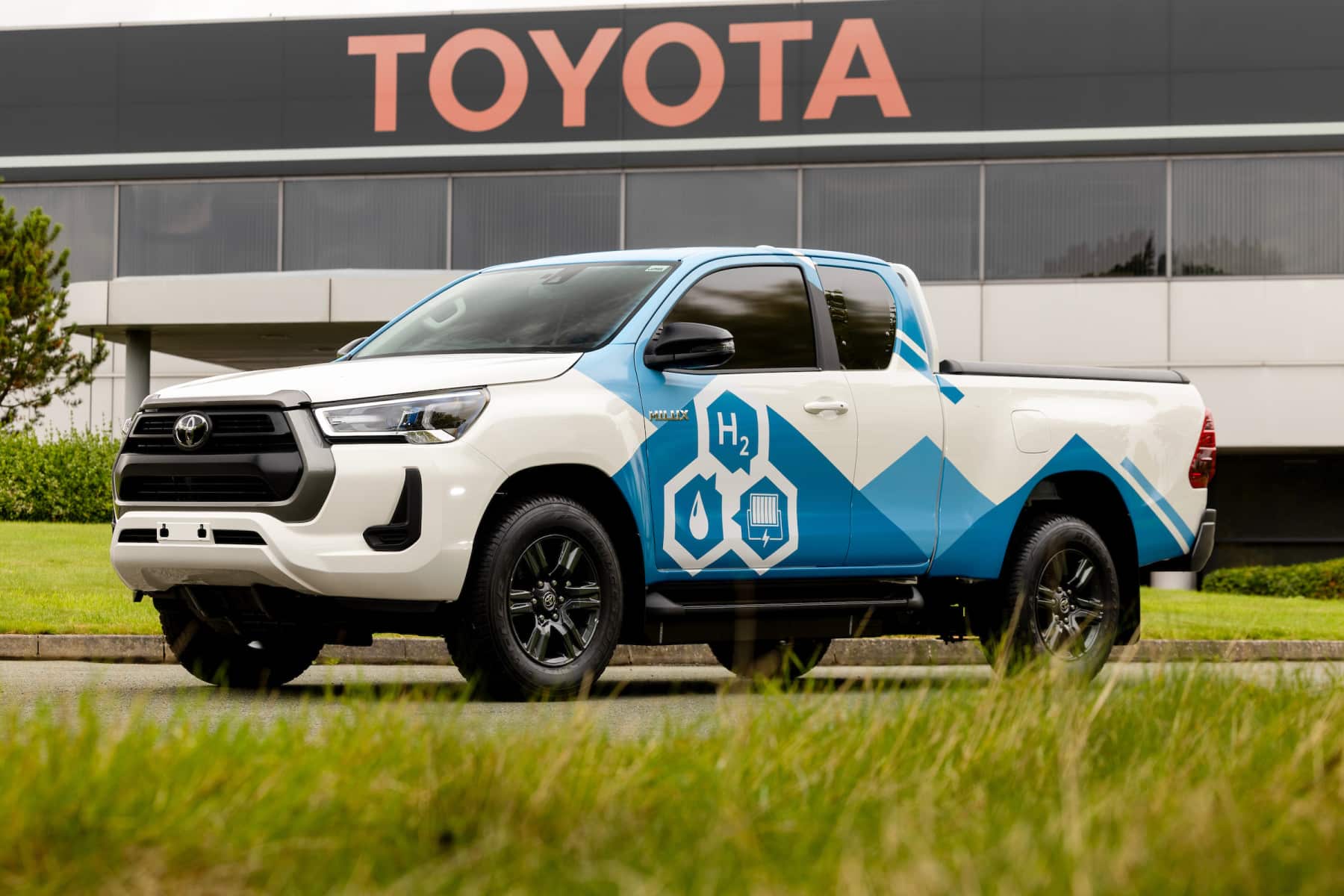 Toyota Hilux Hidrojen Yakıtlı Modeliyle Duyuruldu!
